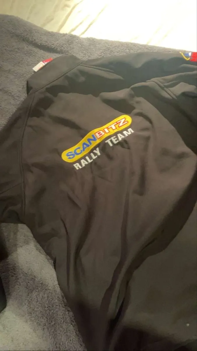 Soft shell Jackets for sale - Image 4