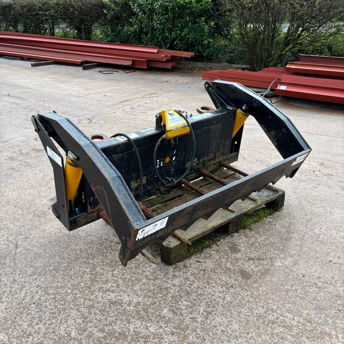 Bale Splitter with wrap catch - Image 2