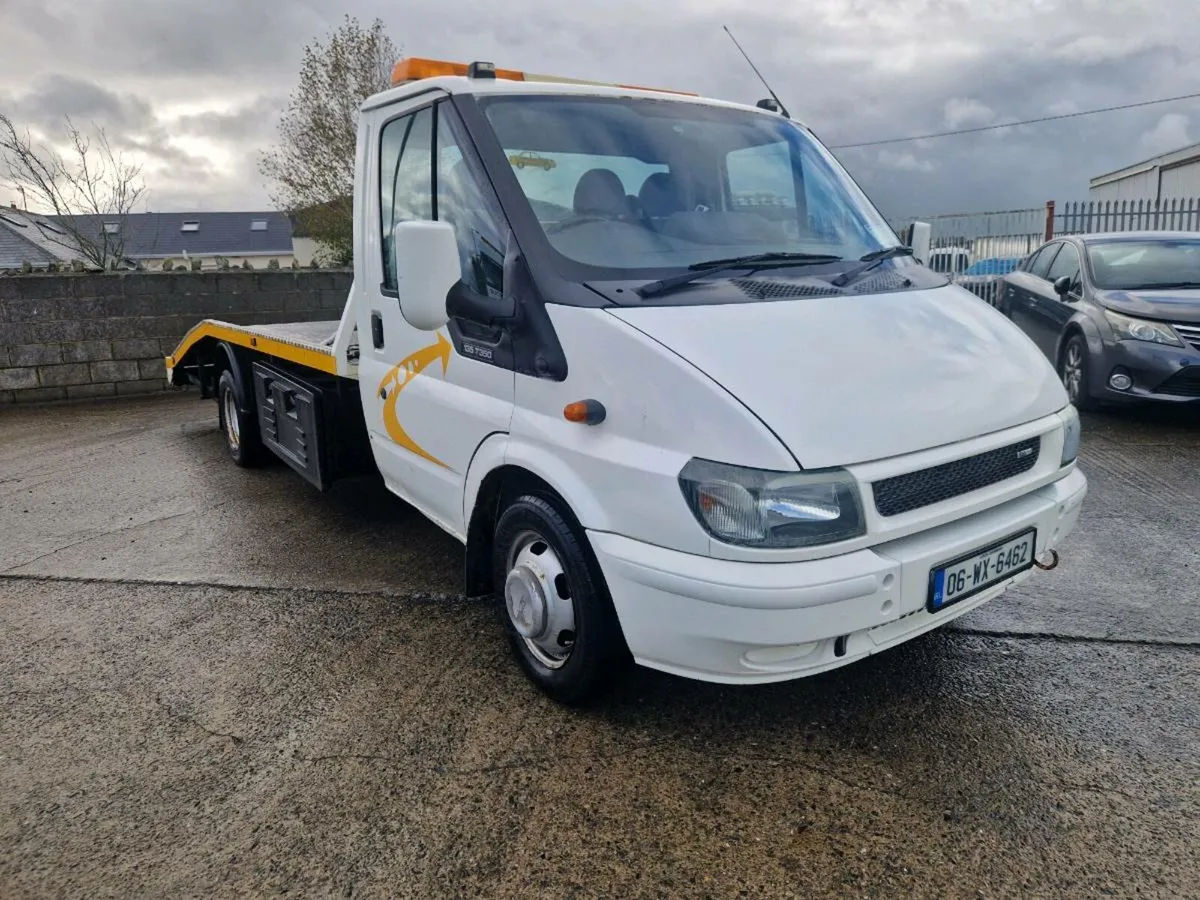 Ford transit recovery truck - Image 1