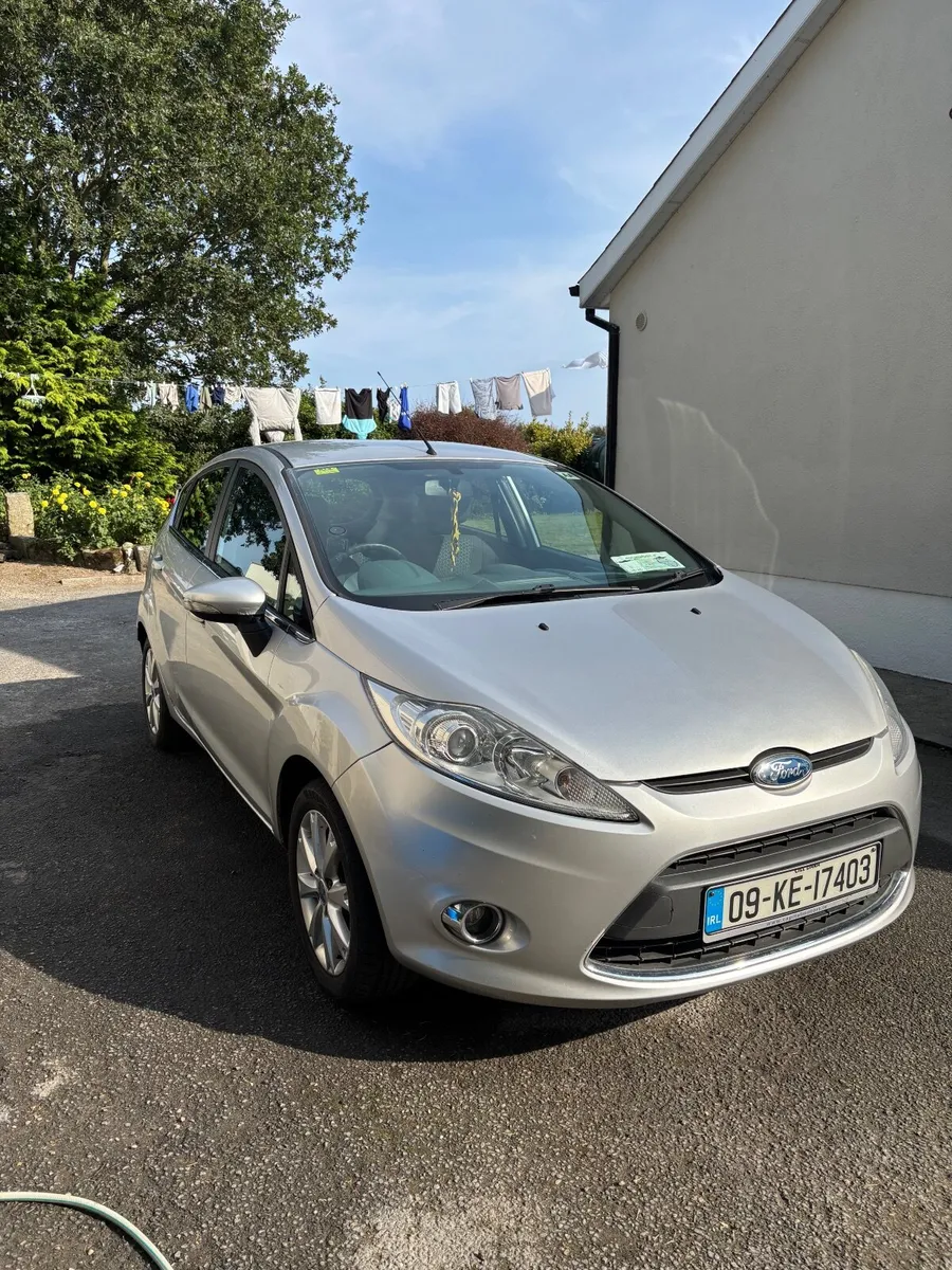 2009 Ford Fiesta - Image 3