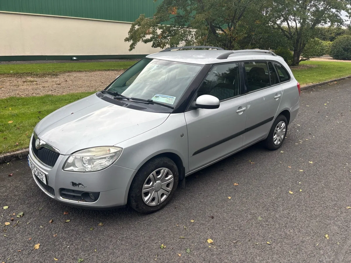2009 Skoda Fabia 1.2 petrol - Image 2