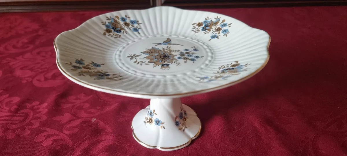 Royal Tara Blue Bird & Flowers Footed Cake Stand - Image 2
