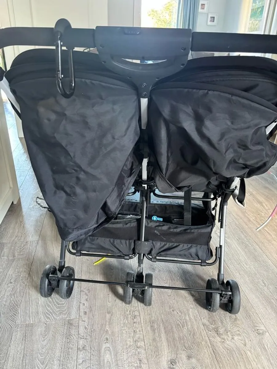 Chicco Double Buggy - Image 2