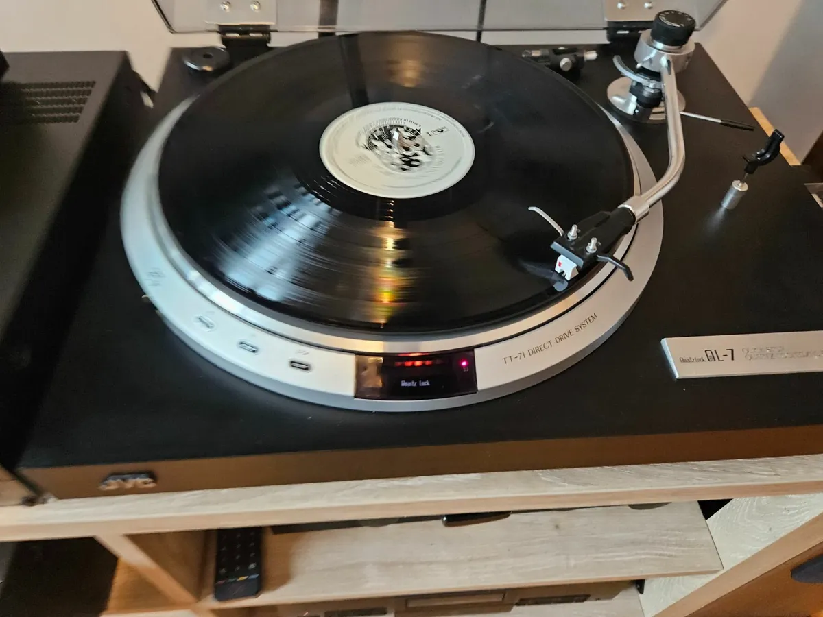 TURNTABLE   JVC QL-7 - Image 2
