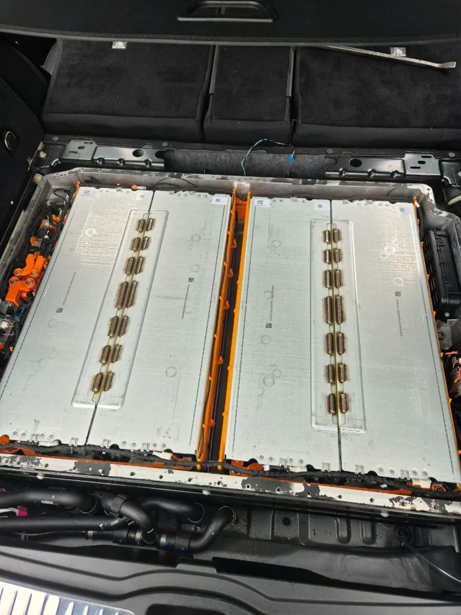 ELECTRIC AND HYBRID CAR REPAIR - Image 2