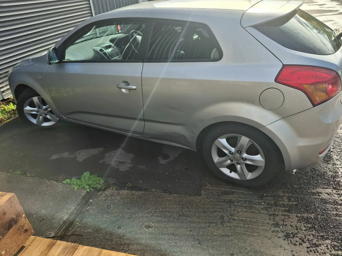 Kia Ceed 2008 - Image 3