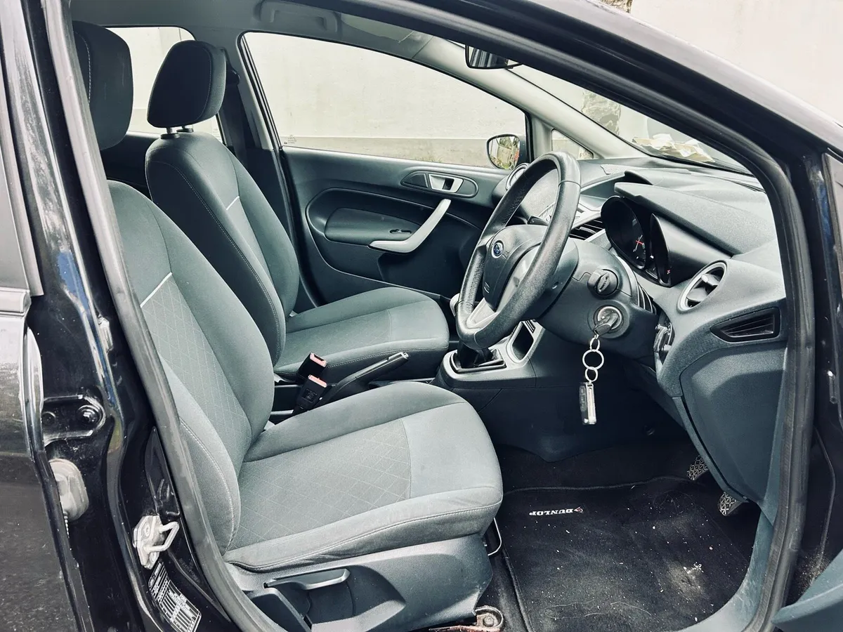 2012 FORD FIESTA 1.25 Petrol 5 Door - Image 3