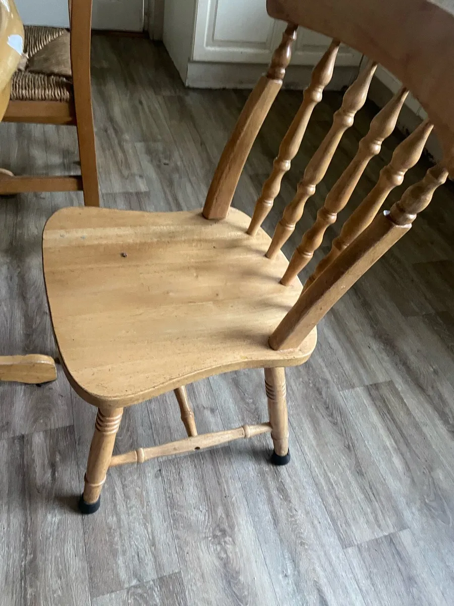 Dining table - Image 4