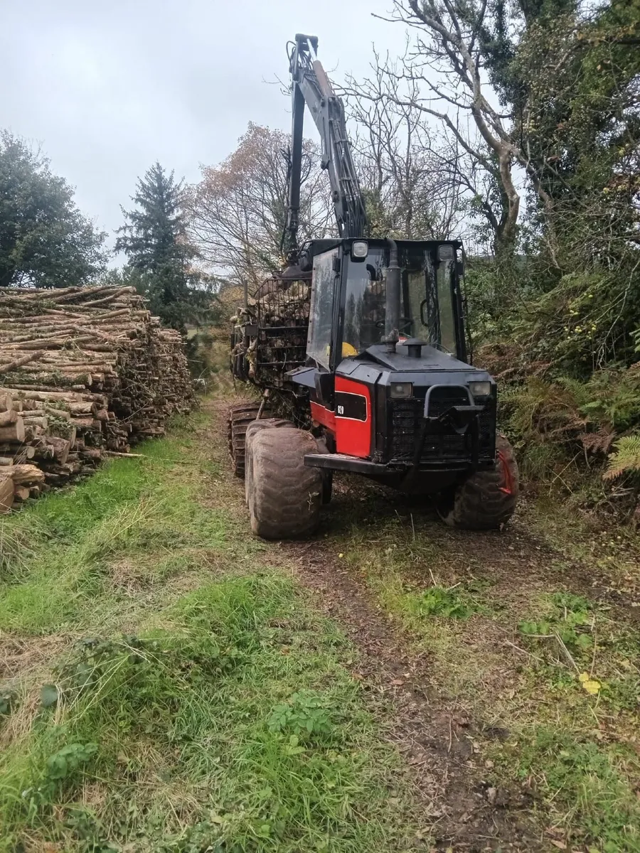 Timber forwarder - Image 1
