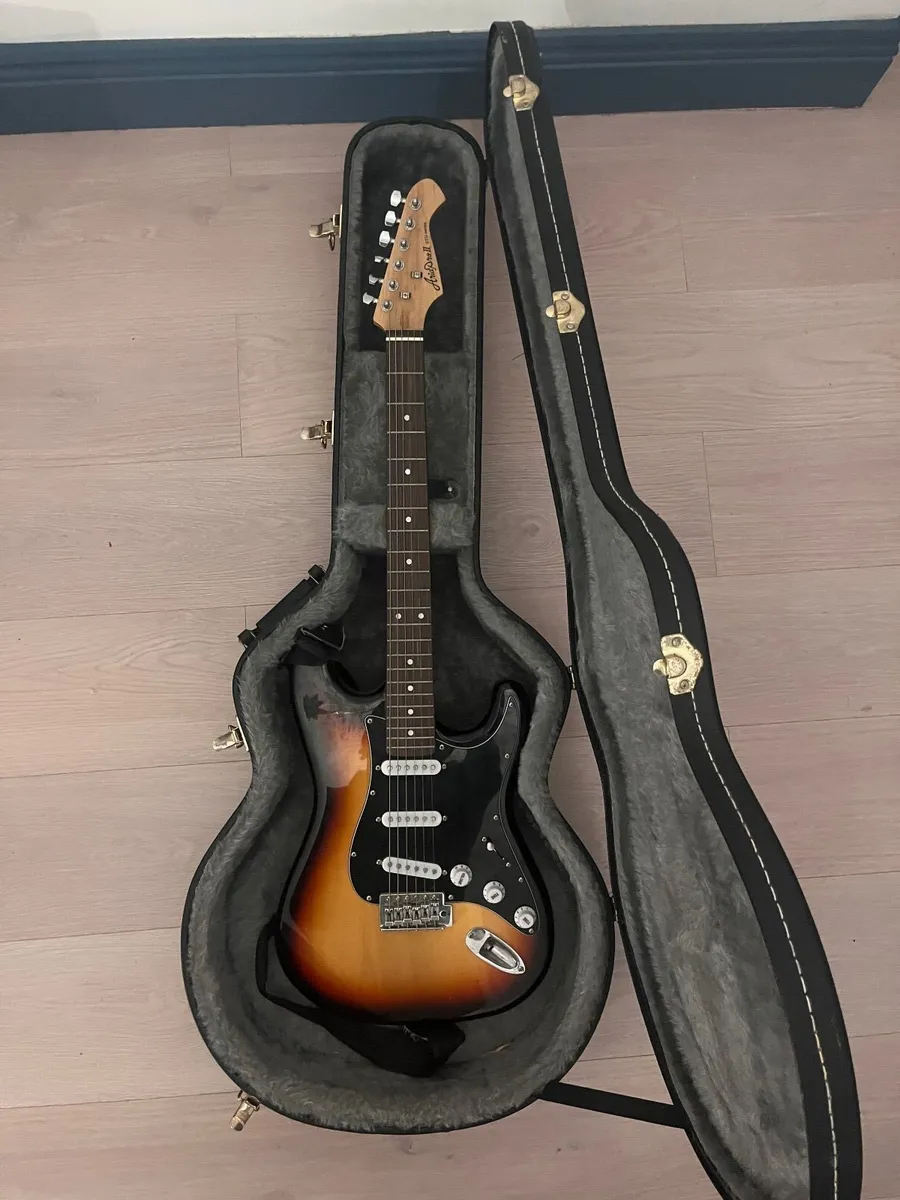 Aria Pro II STG Electric Guitar + Case bundle - Image 1