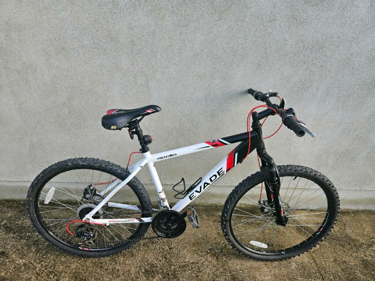 Apollo Evade - Image 1