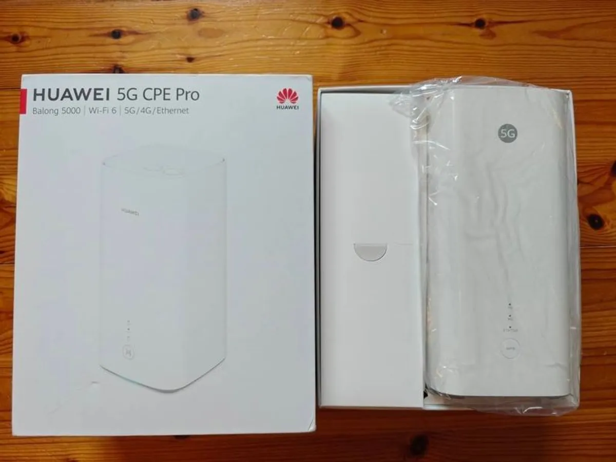 GHTelecom/Huawei 5G CPE Pro 3 ( H138-380 ) 5G 4G  Unlocked - Image 1
