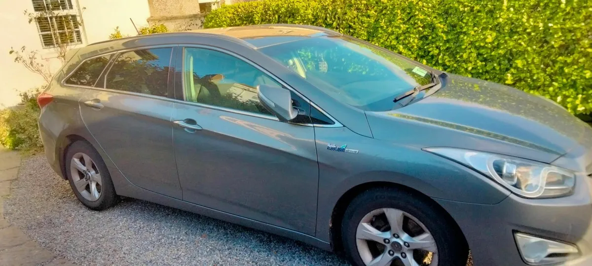 Hyundai i40 2012 - Image 4