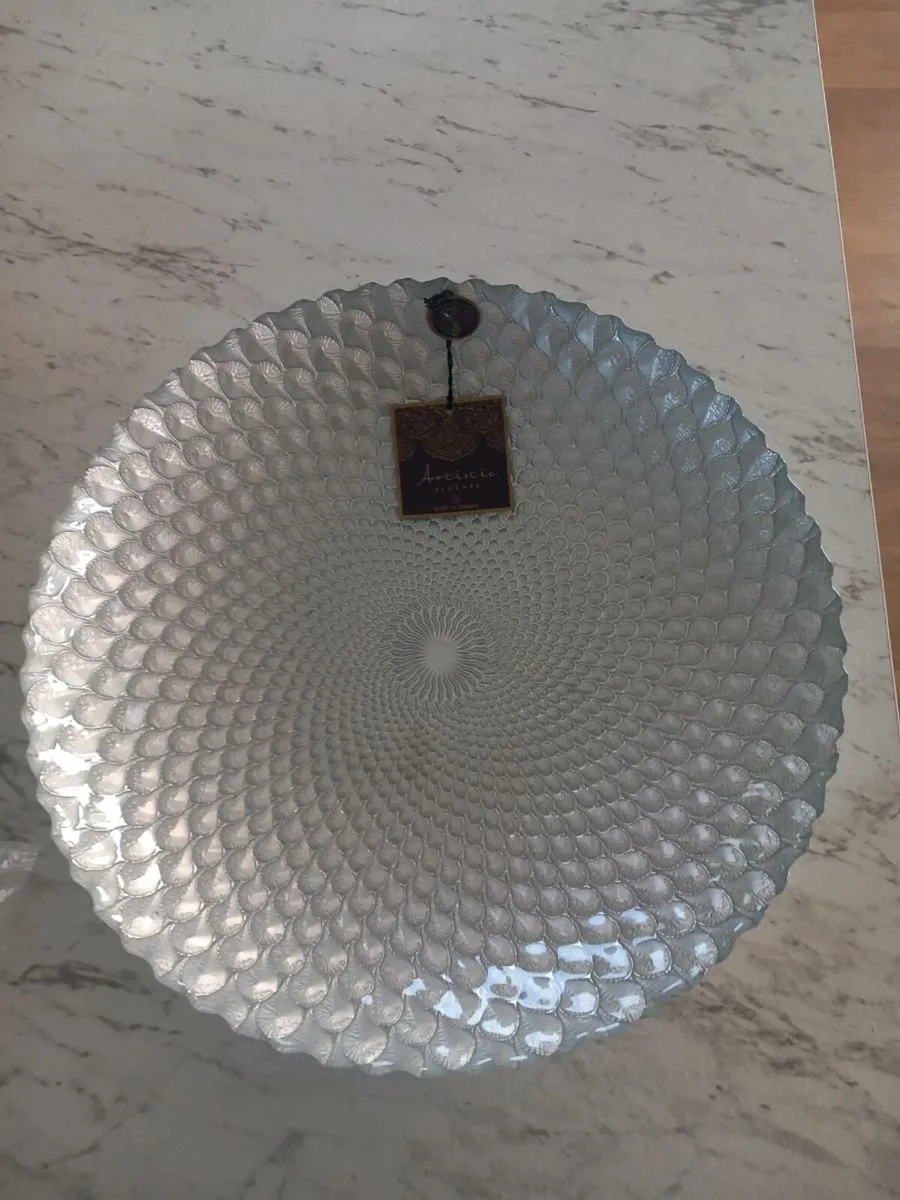 Glazed bowl - Image 1