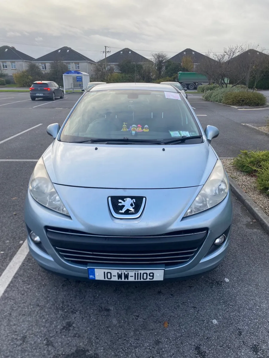 Peugeot 207 2010 - Image 1