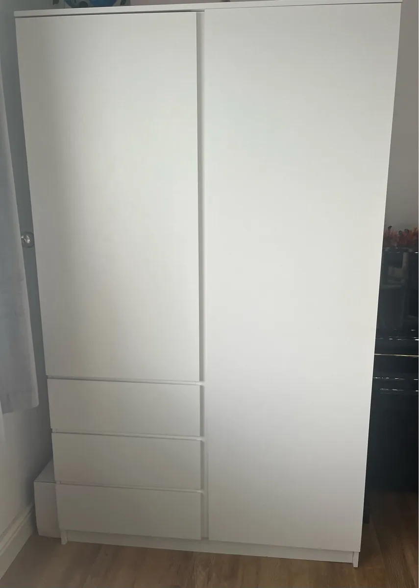 Wardrobe for sale - Image 3