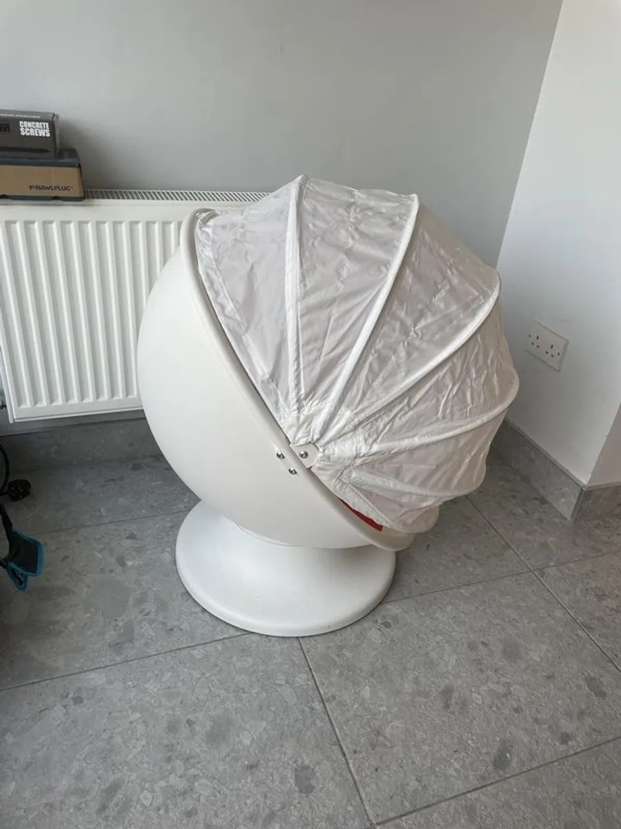 childrens chair - Image 3