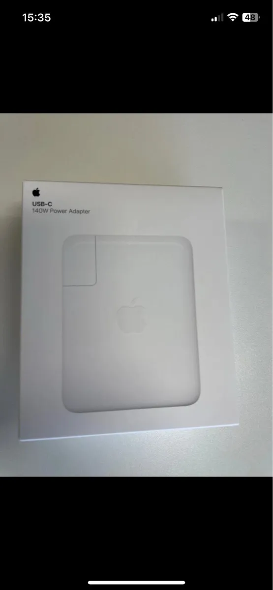 MacBook 140w charger - Image 1