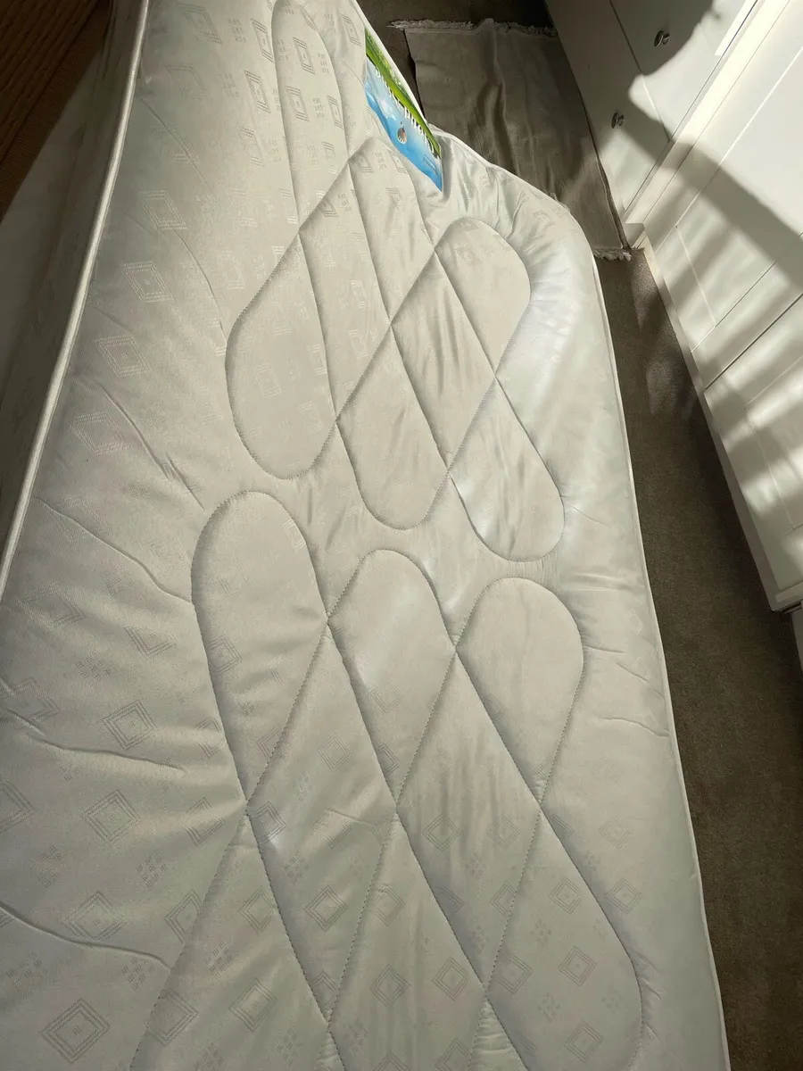 4foot mattress - Image 1
