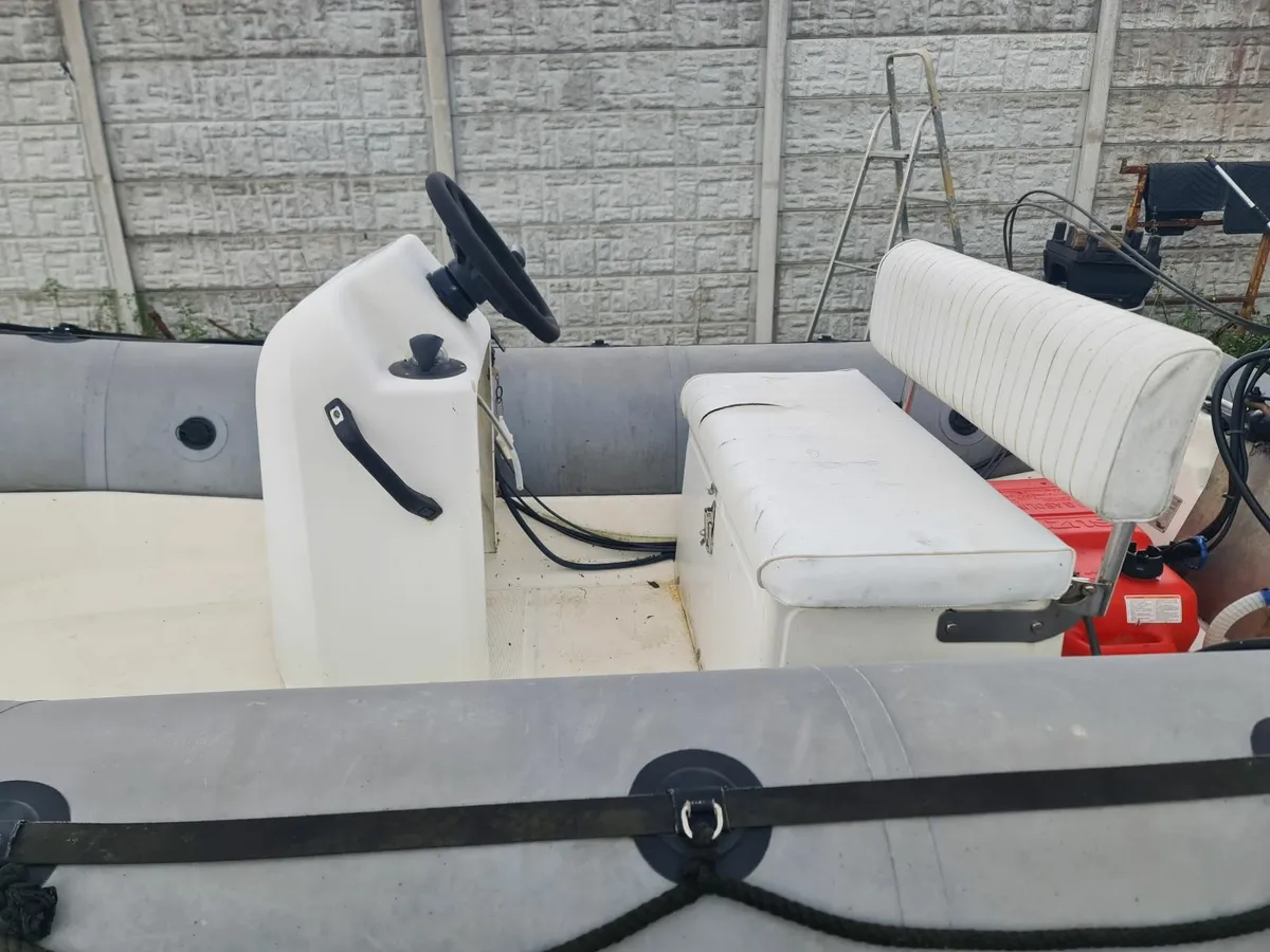 4.7 meter rib 4 stroke 30hp good trailer fine boat - Image 2