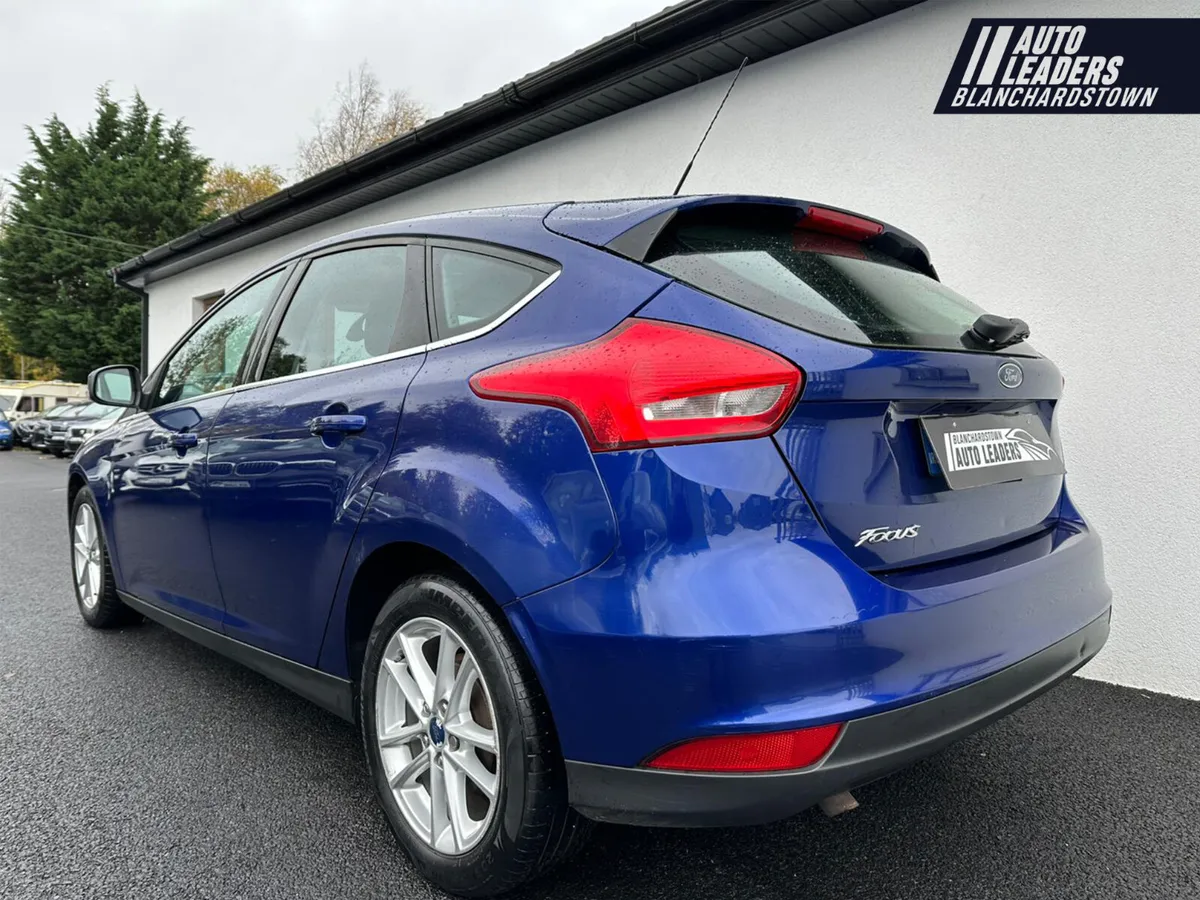 FORD FOCUS 1.5 TDCI ZETEC 120PS SERVICE HISTORY - Image 4