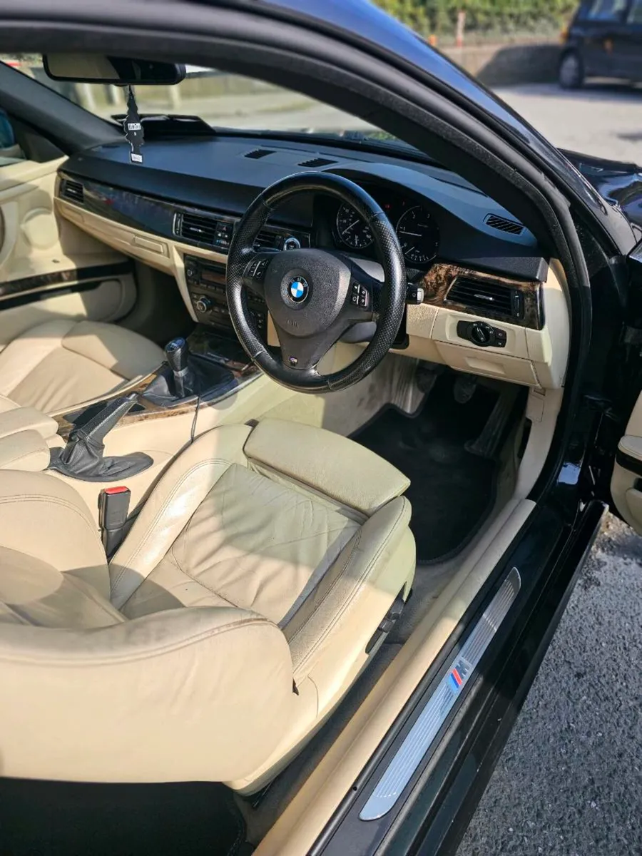 Bmw 320d M.Sport manual - Image 4