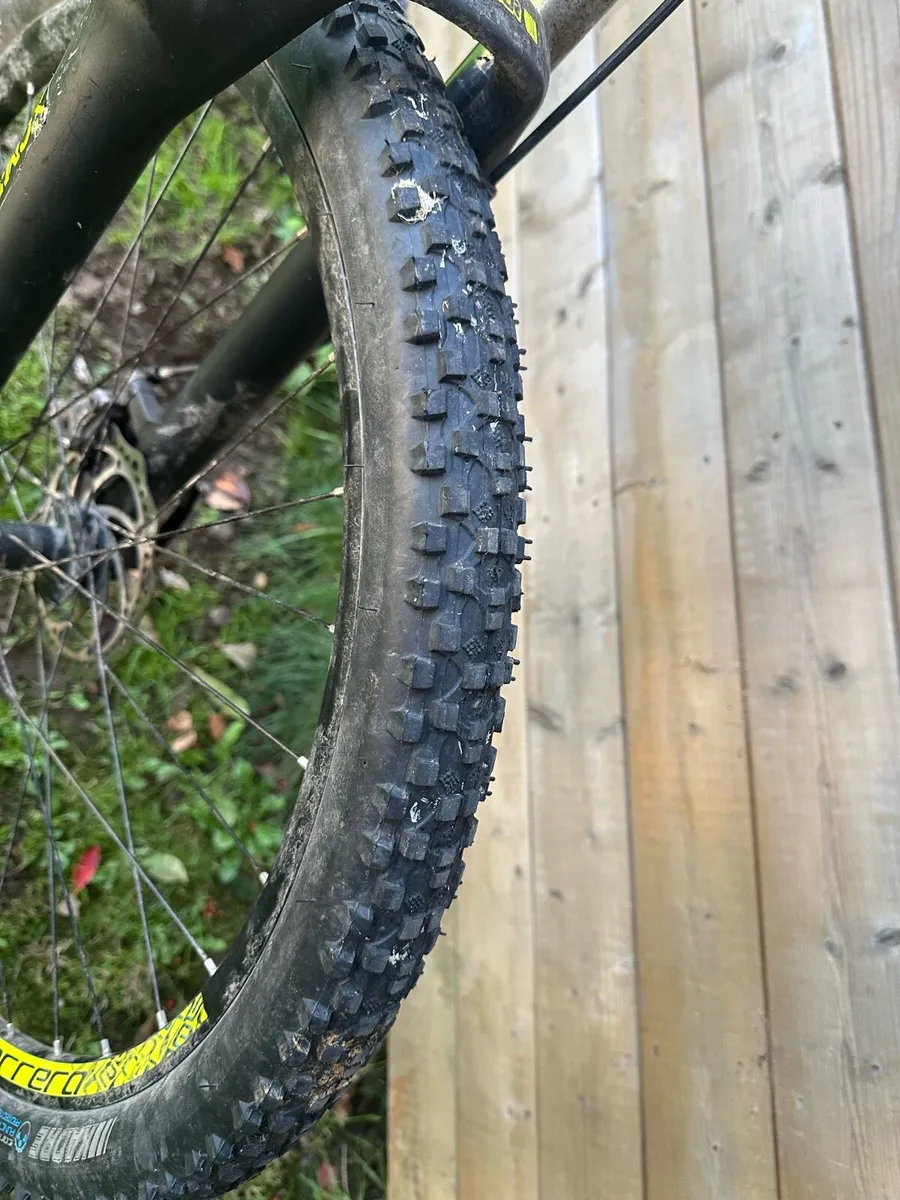 Carrera Vengeance Mens Mountain Bike - Green - Image 3