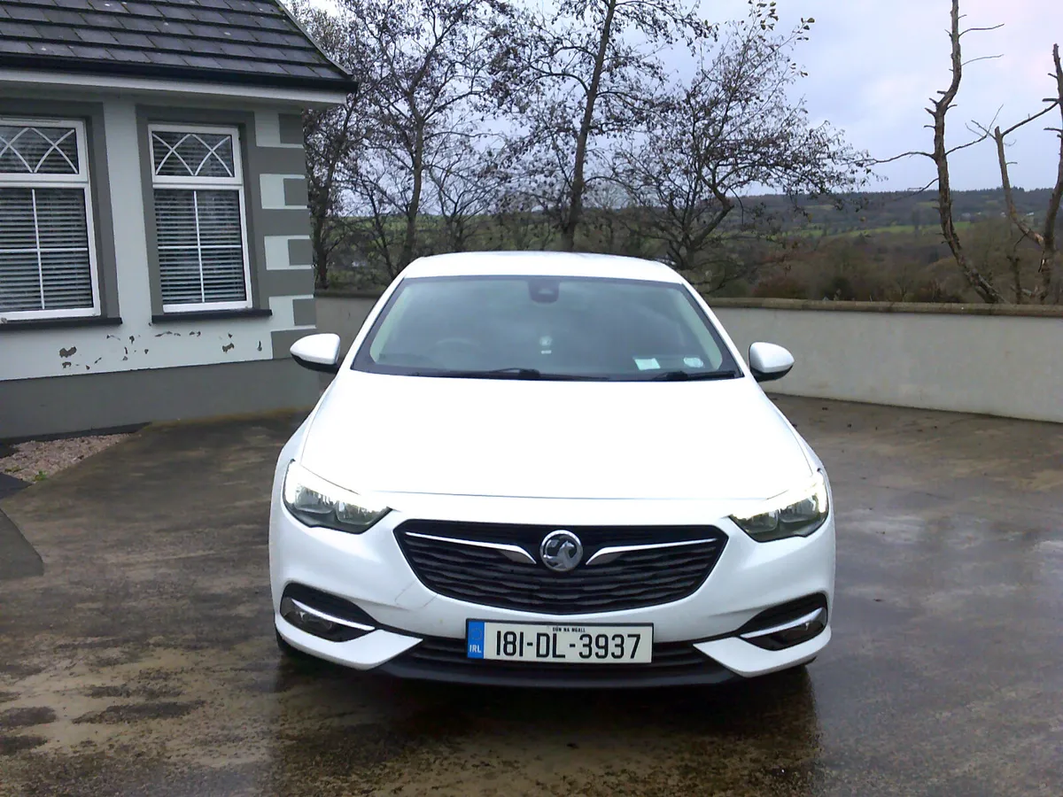 Vauxhall Insignia 2018 - Image 2