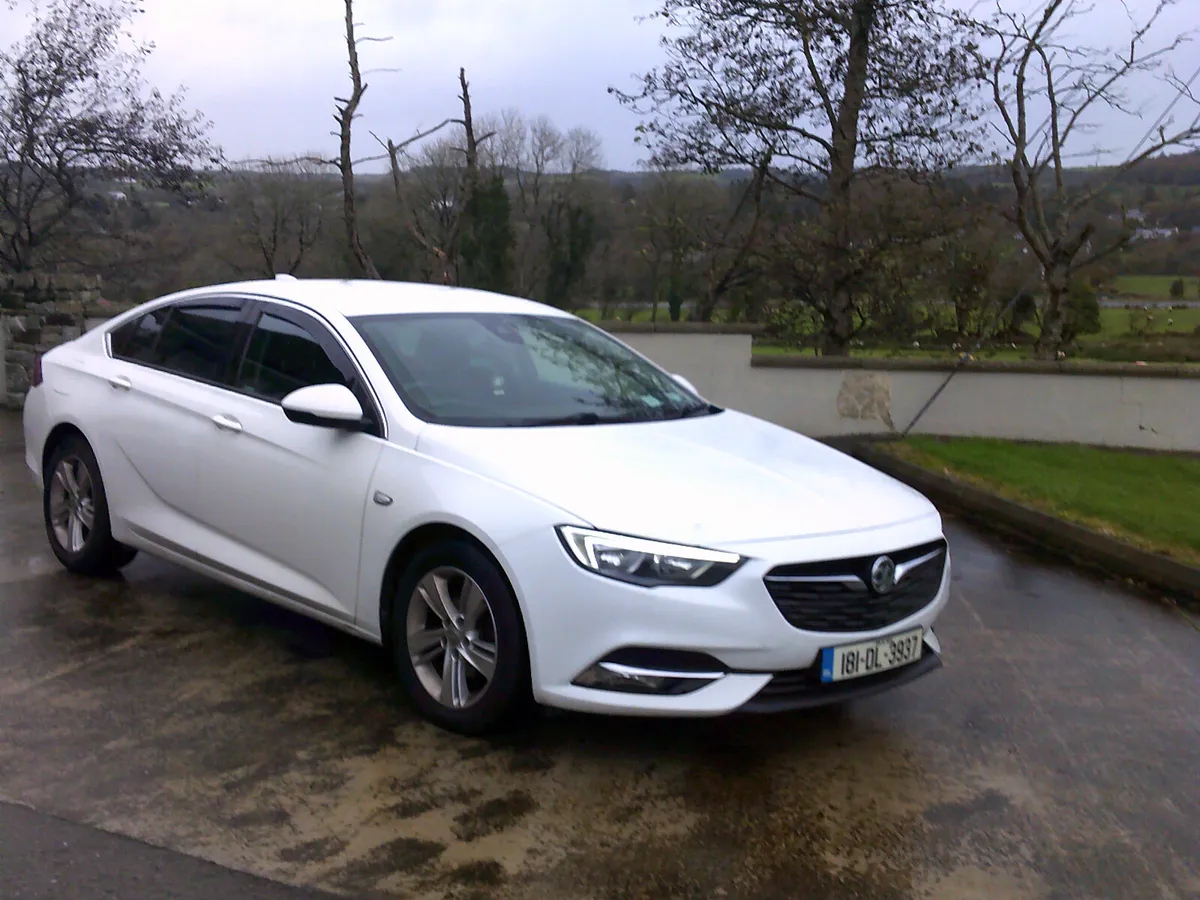 Vauxhall Insignia 2018 - Image 1