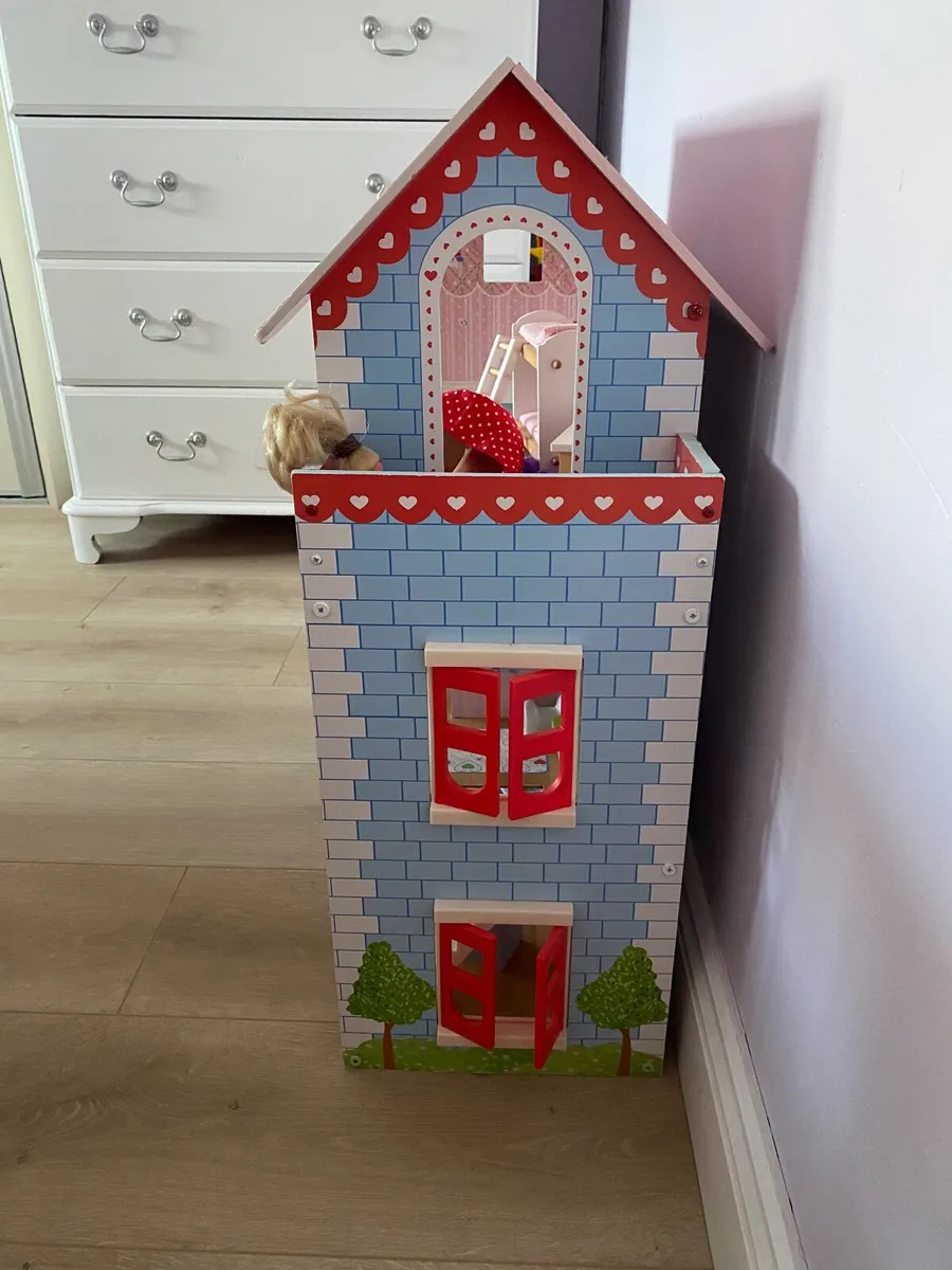 Doll house - Image 3