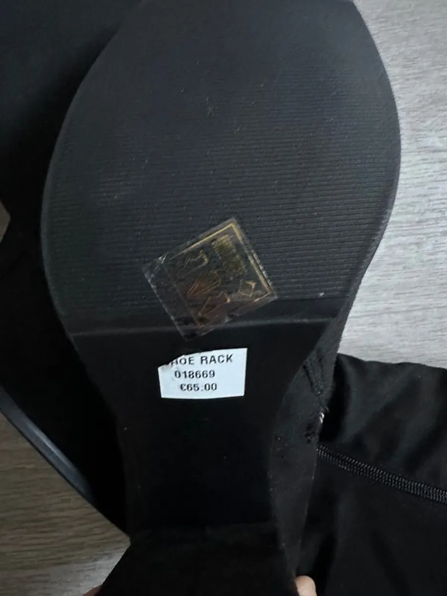 Ladies Zip Boots - Image 2