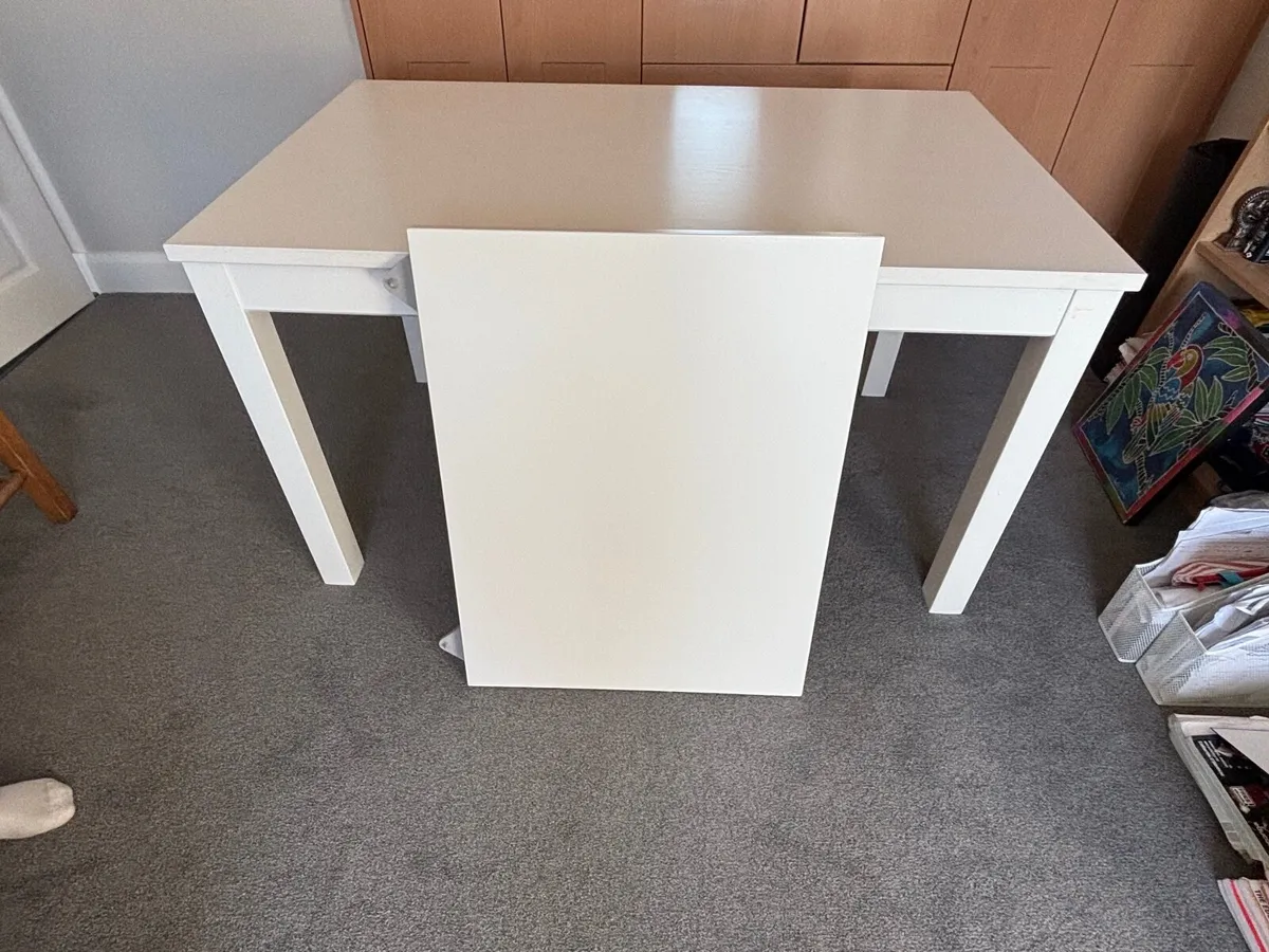 White extendable kitchen table - Image 4