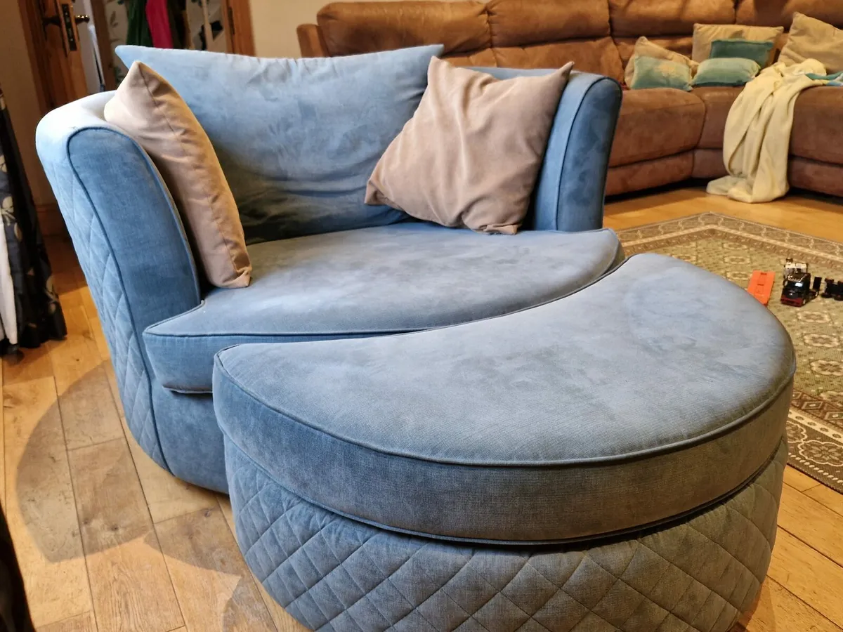 Swivel chair - Image 4