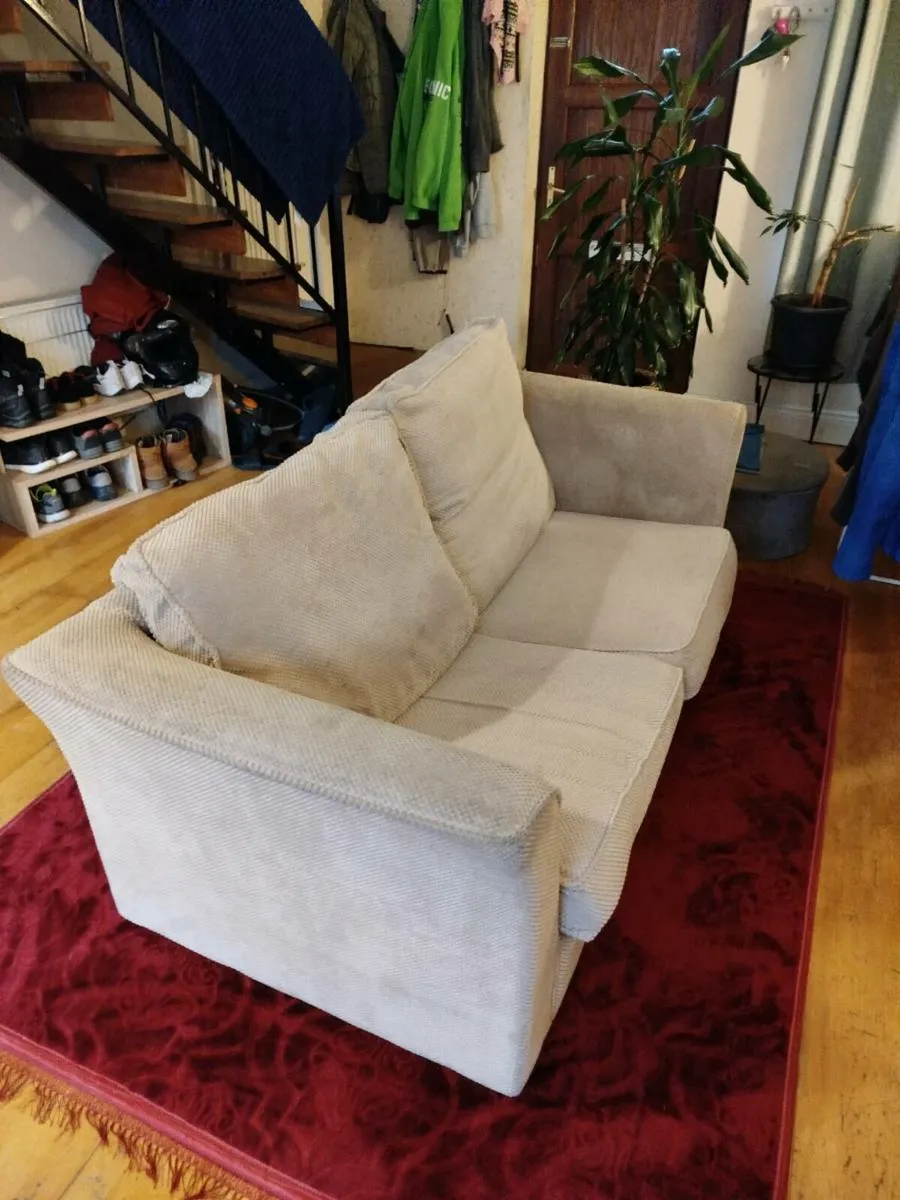 Couch with double bad never use . - Image 1