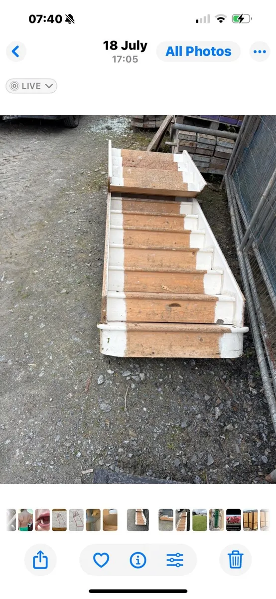 Set of stairs - Image 1