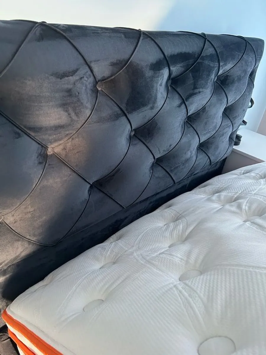 Duble Otoman bed with storage and mattress - Image 3