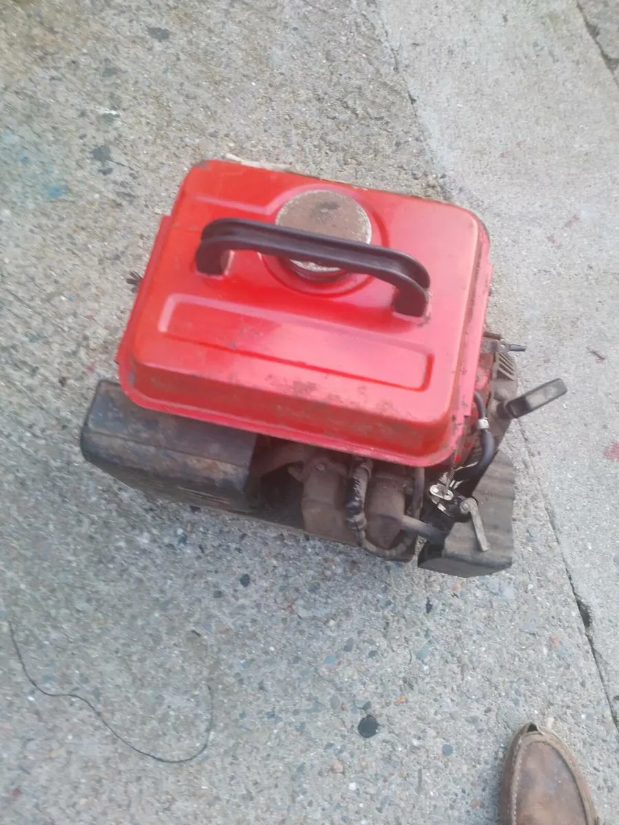 Generator x 2 - Image 1