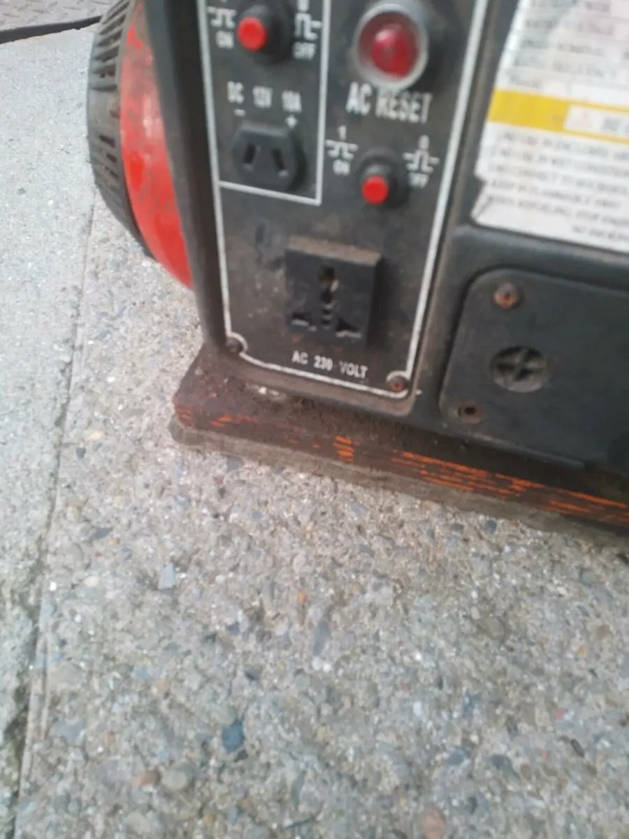 Generator x 2 - Image 3