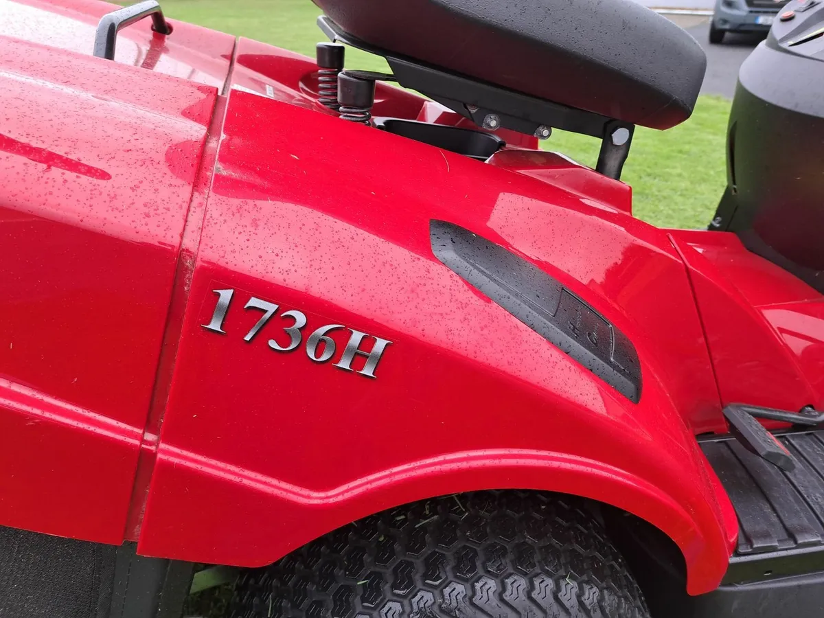 Mountfield 1736H Ride on Lawnmower - Image 4