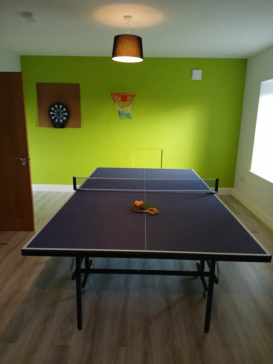 Rival 9Ft Table Tennis Table - Image 1