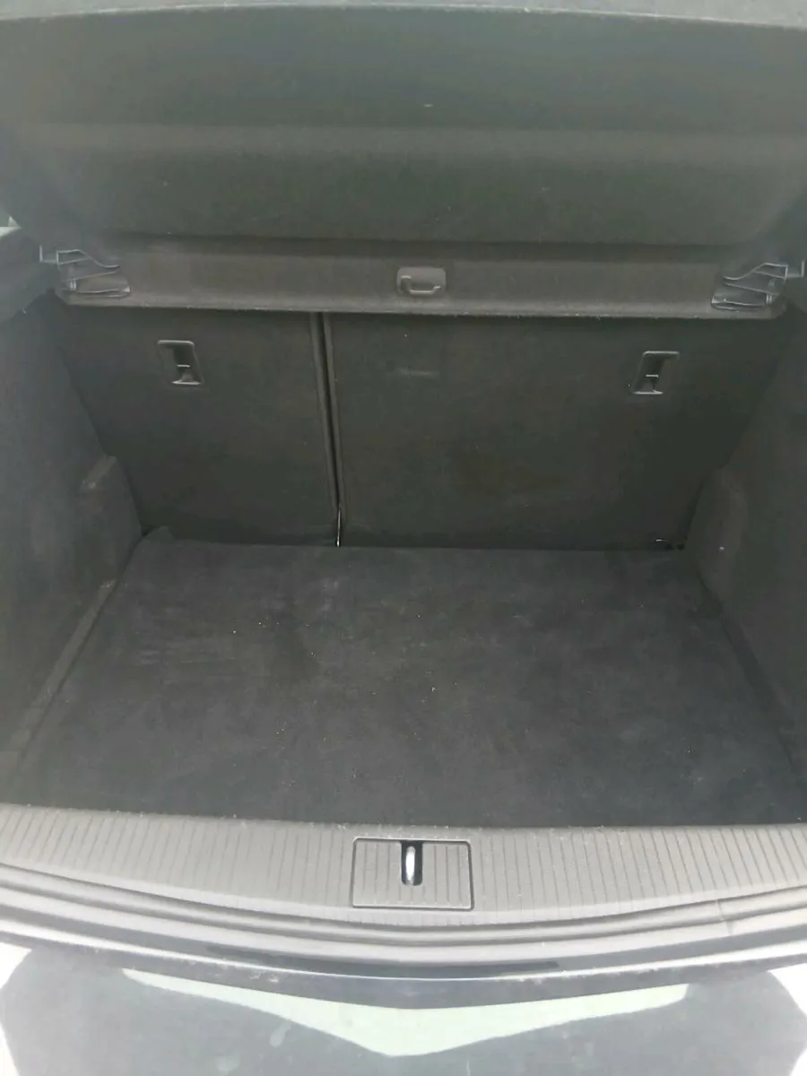 Vauxhall astra SRI 1.6 diesel NCT AND TAXED - Image 2