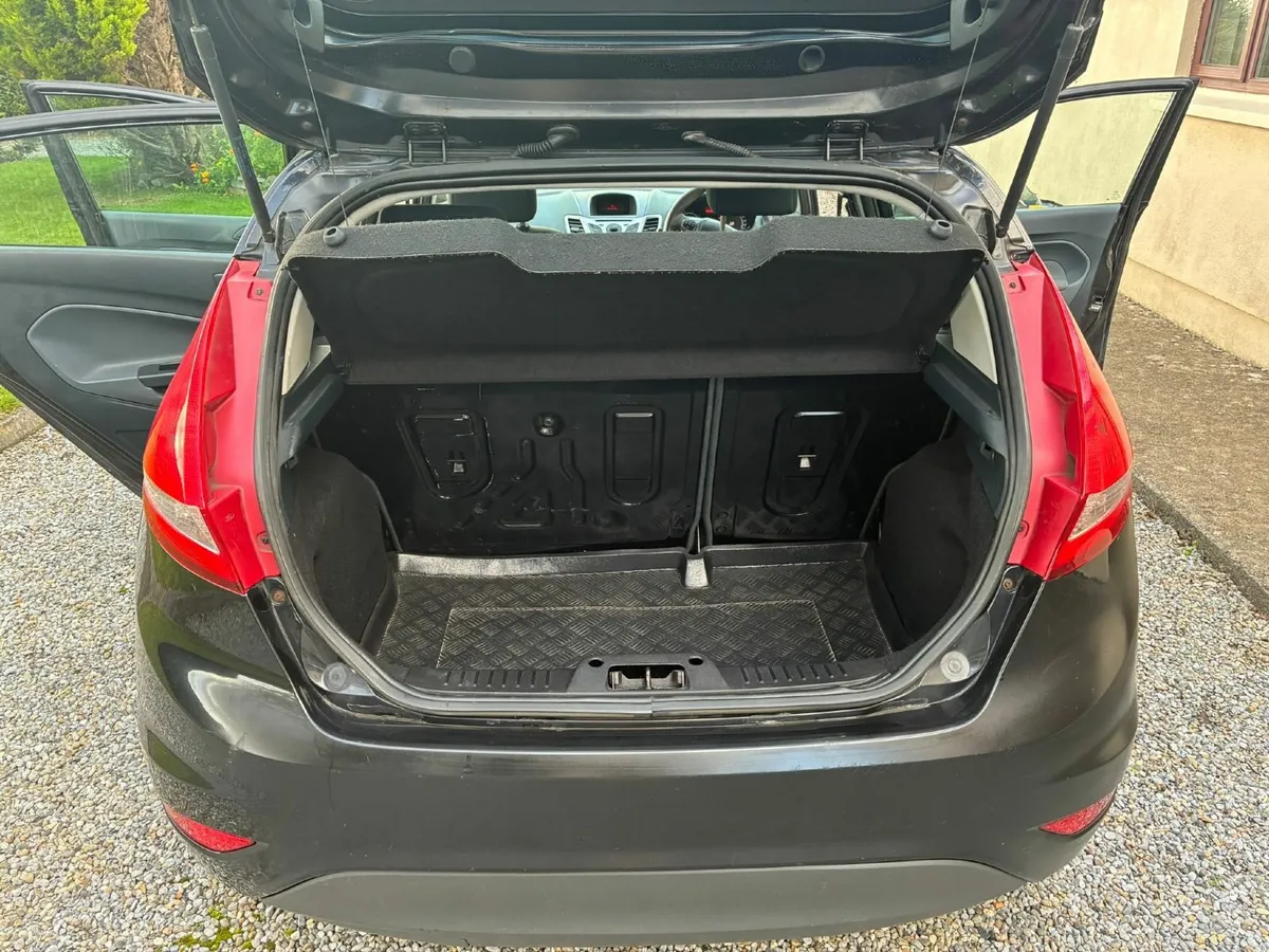 Ford Fiesta 2010 - NCT 12/26 - Image 3