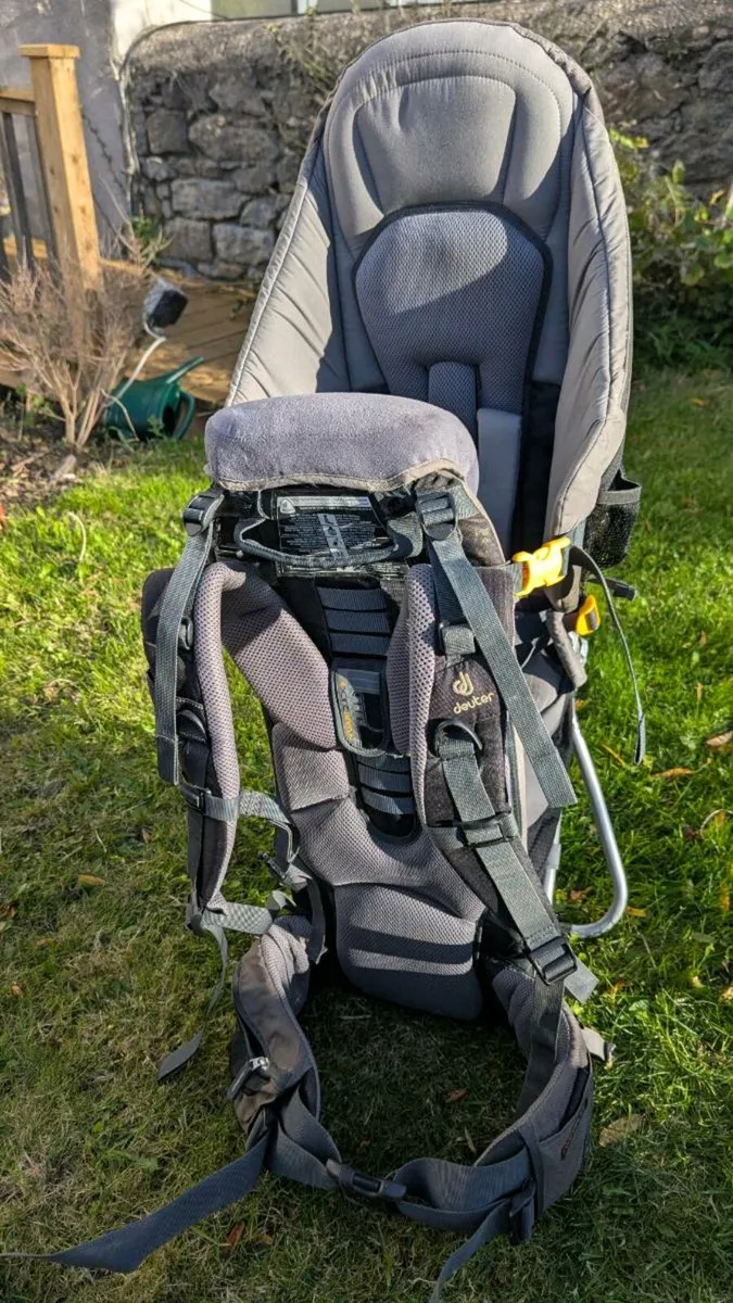 Deuter Kid Comfort 3 Baby Hiking Carrier - Image 2