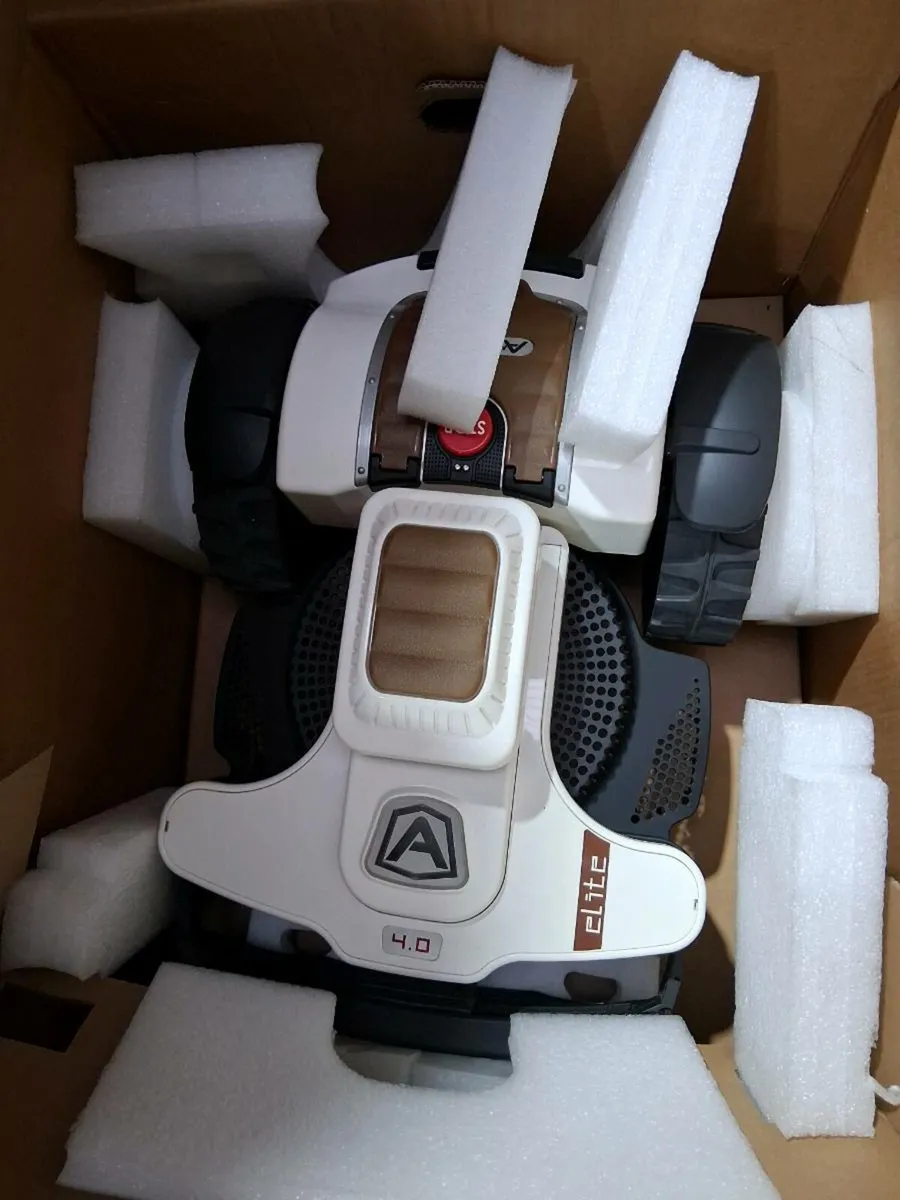 Ambrogio 4.0 elite brand new in box Robot mower - Image 1