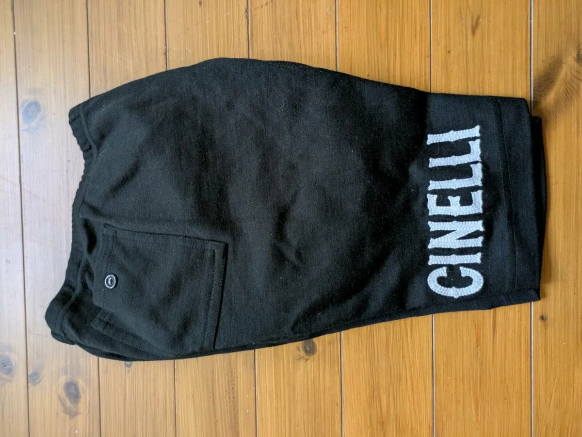 Vintage style cycling shorts - Image 1