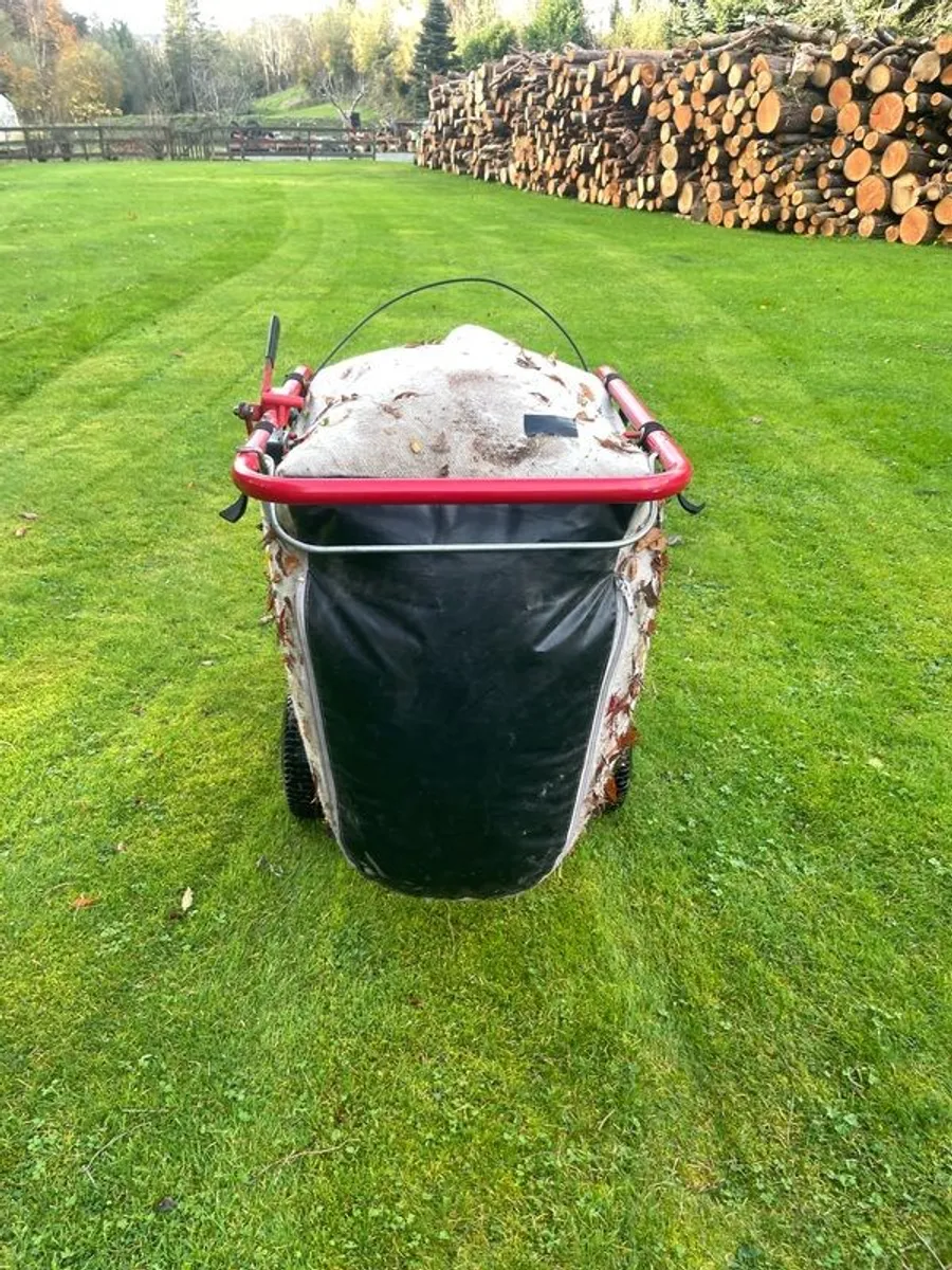 Leaf vacuum/collector - Image 3