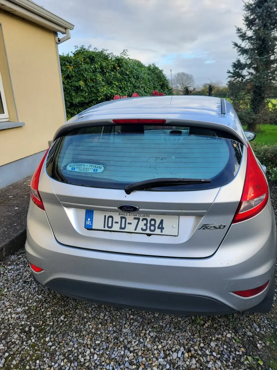 Ford Fiesta 2010 - Image 4