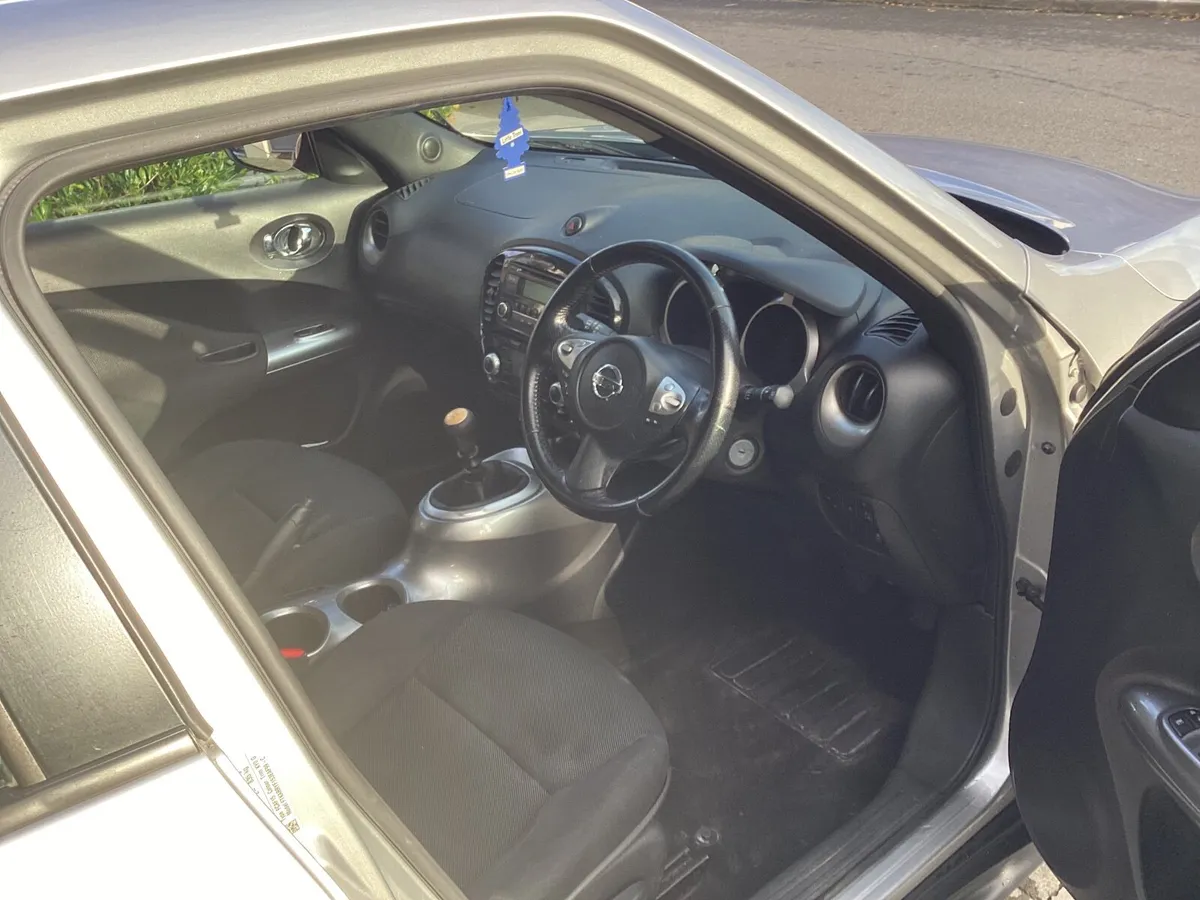 Nissan Juke 2011 - Image 2
