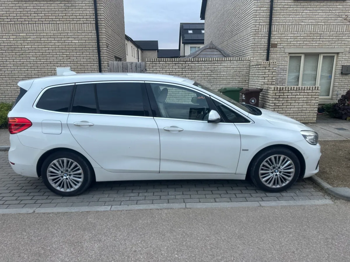 BMW 2-Series 218D  GRAN TOURER 5 5DR - Image 4