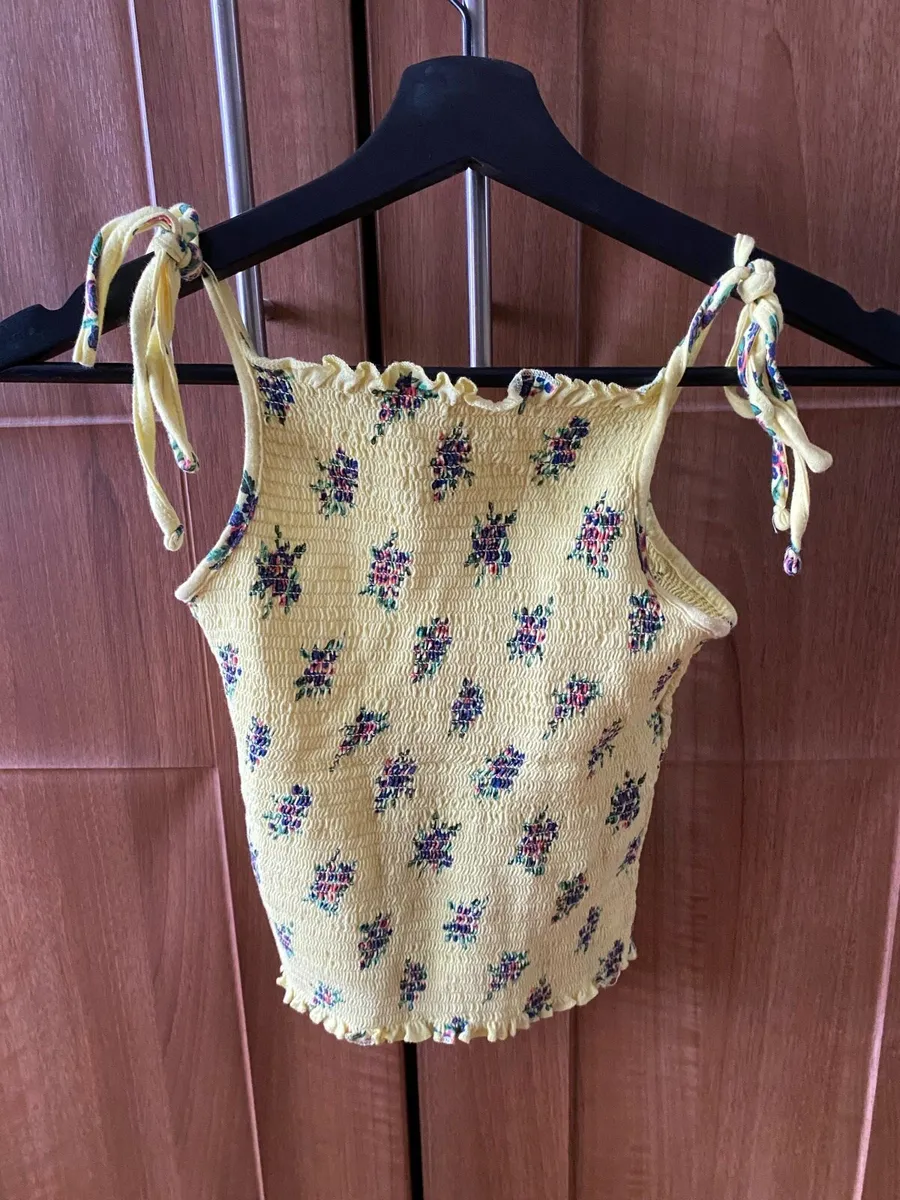 girls clothes - Image 2